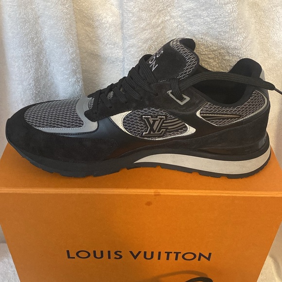 Louis Vuitton Run Away Sneakers NWT - Picture 3 of 8